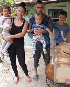 Family at Broscauti