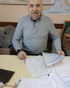 Master of the paperwork Master of the paperwork