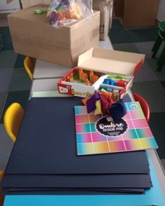 Card and crafts